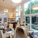 Romantik Hotel 3*
