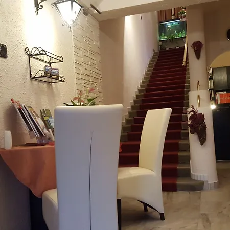 罗曼缇卡埃格酒店 酒店 3*